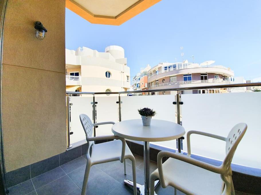 1 Arguineguin 1 Bedroom 45 Seconds From The Beach Apart 1 Exterior photo